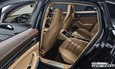 Porsche Panamera 2018 4.0 гидро в Москве № 724261, миниатюра 12