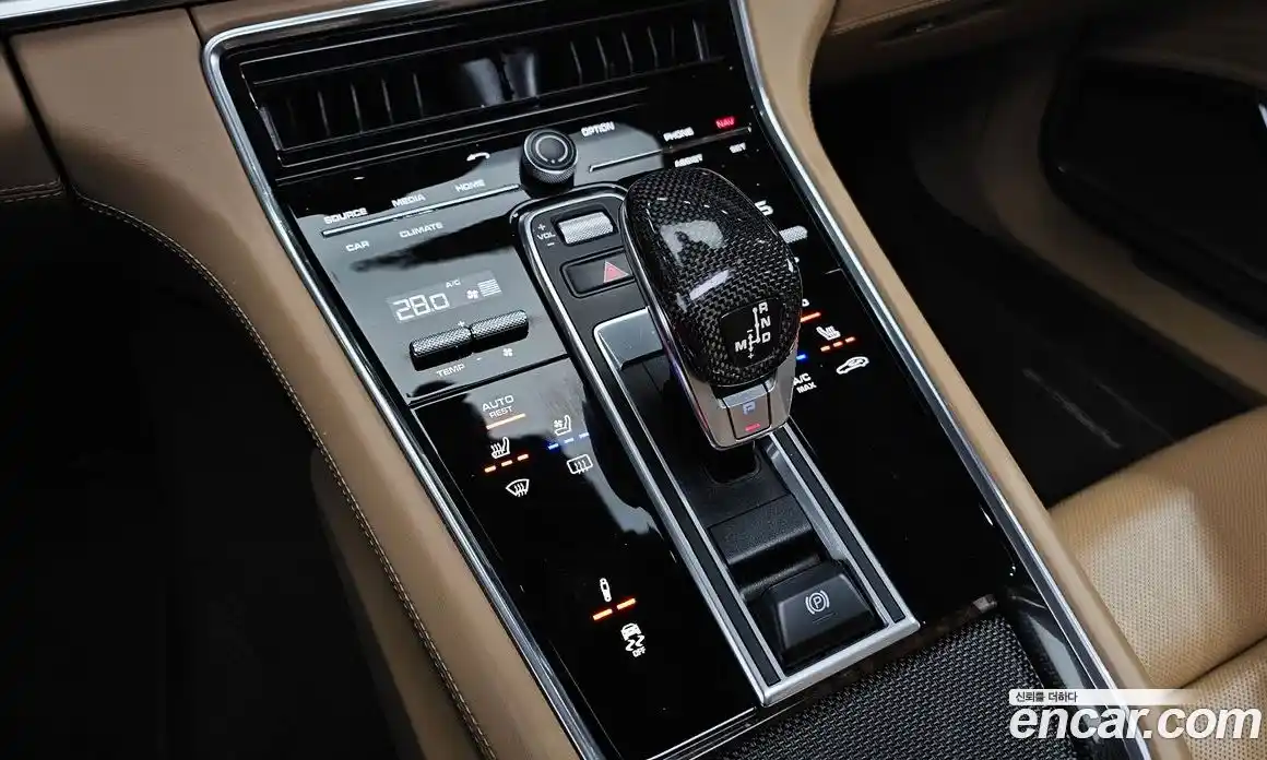 Porsche Panamera 2018 4.0 гидро в Москве № 724261, фото 9