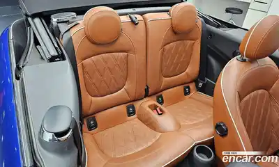 Mini Cooper Convertible 2019 1.5 гидро в Москве № 724912, миниатюра 12