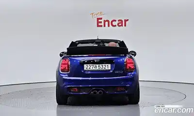 Mini Cooper Convertible 2019 1.5 гидро в Москве № 724912, миниатюра 4