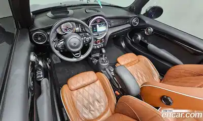 Mini Cooper Convertible 2019 1.5 гидро в Москве № 724912, миниатюра 7