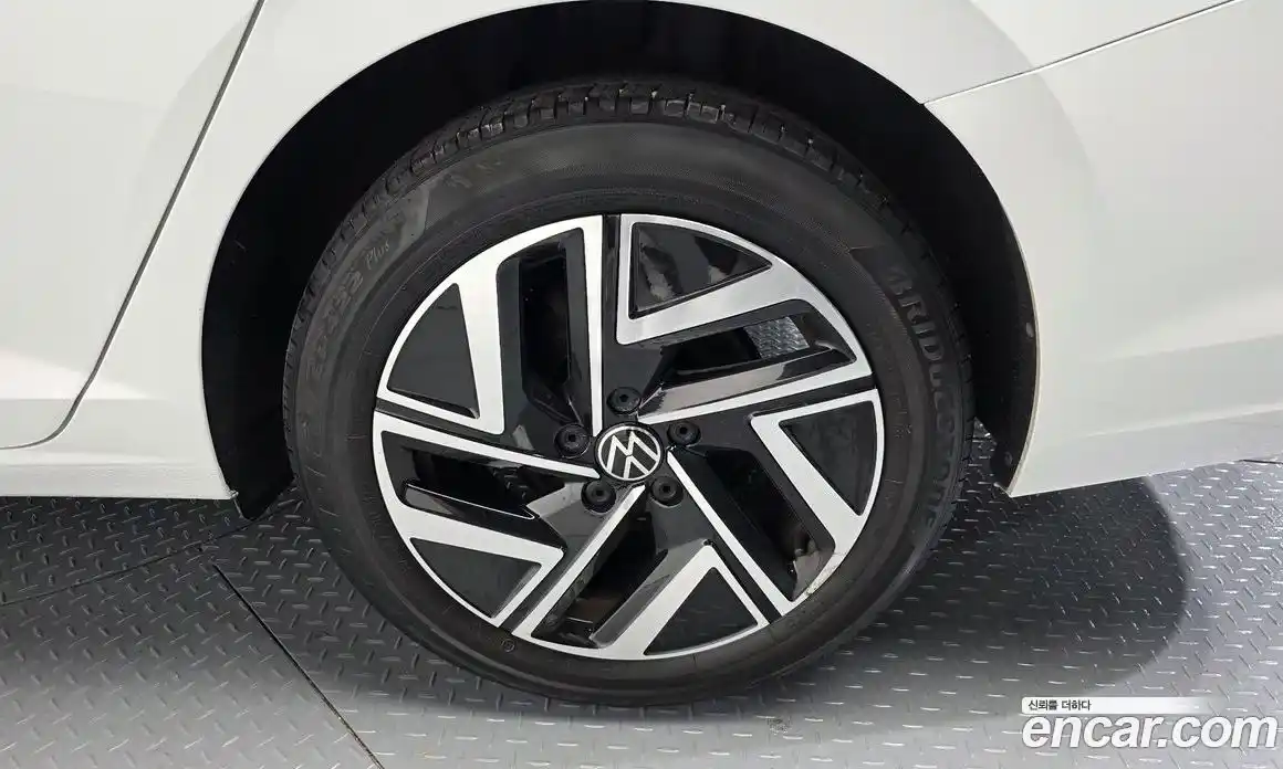 Volkswagen Jetta 2022 1.5 гидро в Москве № 725087, фото 5