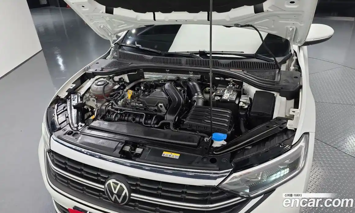 Volkswagen Jetta 2022 1.5 гидро в Москве № 725087, фото 6