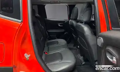 Jeep Renegade 2019 2.4 гидро в Москве № 725289, миниатюра 12