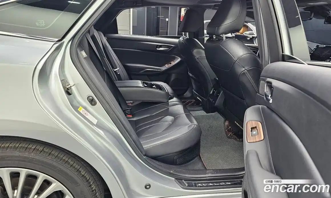 Toyota Avalon 2019 2.5 гидро в Москве № 750276, фото 12