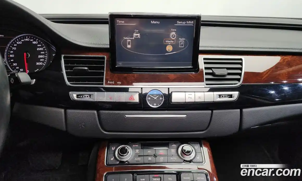 Audi A8 2011 4.2 гидро в Москве № 765132, фото 14