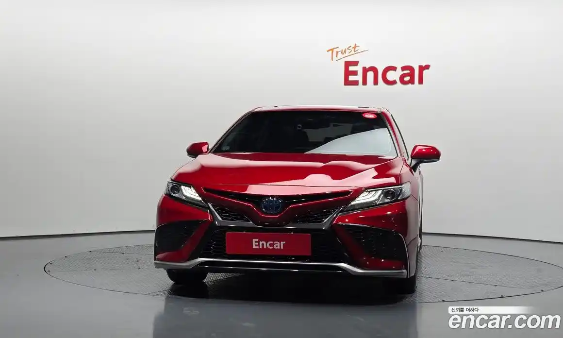 Toyota Camry 2021 2.5 гидро в Москве № 803176, фото 3