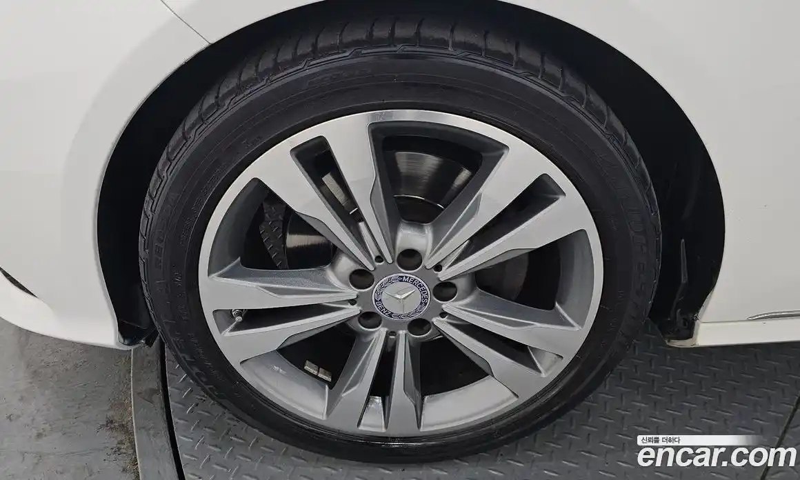 Mercedes-Benz E-Class 2014 3.5 гидро в Москве № 822296, фото 5