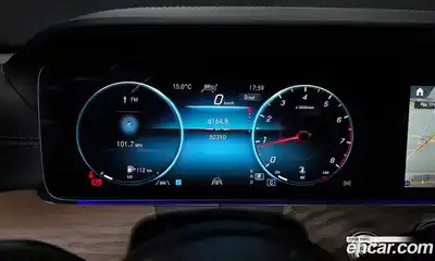 Mercedes-Benz E-Class 2022 2.0 гидро, миниатюра 8