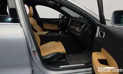 Volvo XC60 2022 2.0 гидро в Москве № 823981, миниатюра 11