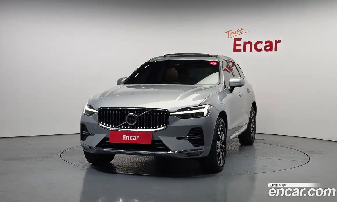 Volvo XC60 2022 2.0 гидро в Москве № 823981, фото 3