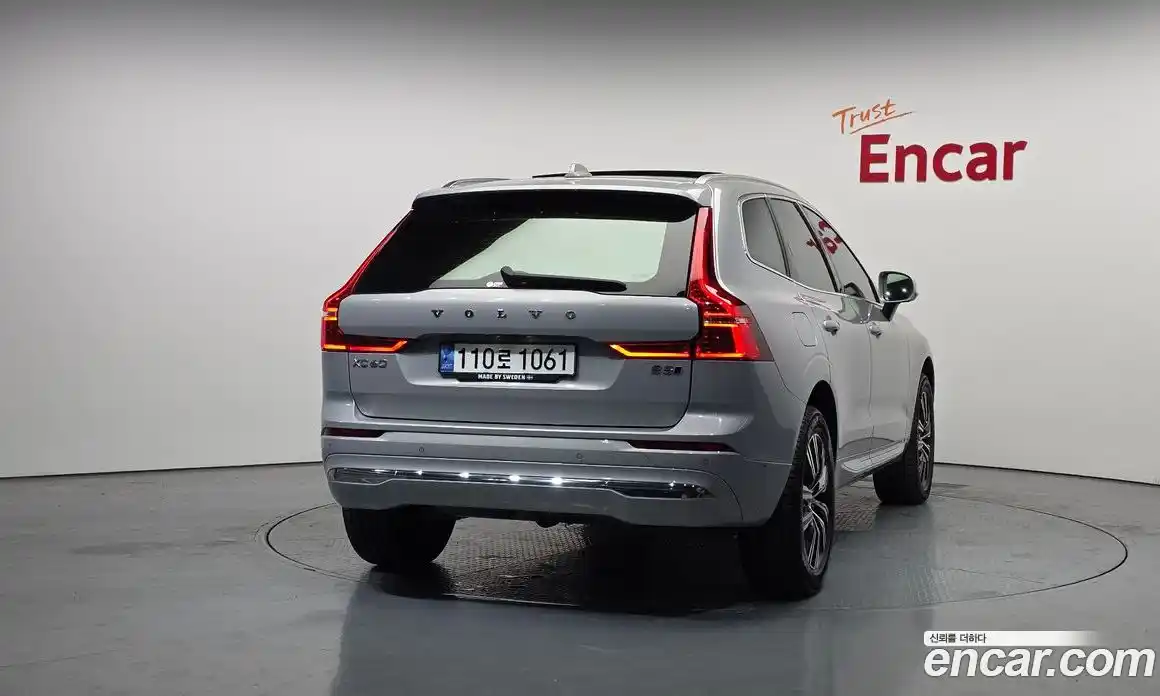 Volvo XC60 2022 2.0 гидро в Москве № 823981, фото 4