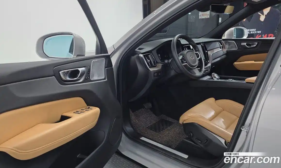 Volvo XC60 2022 2.0 гидро в Москве № 823981, фото 10