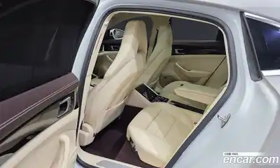 Porsche Panamera 2017 2.9 гидро в Москве № 824327, миниатюра 11