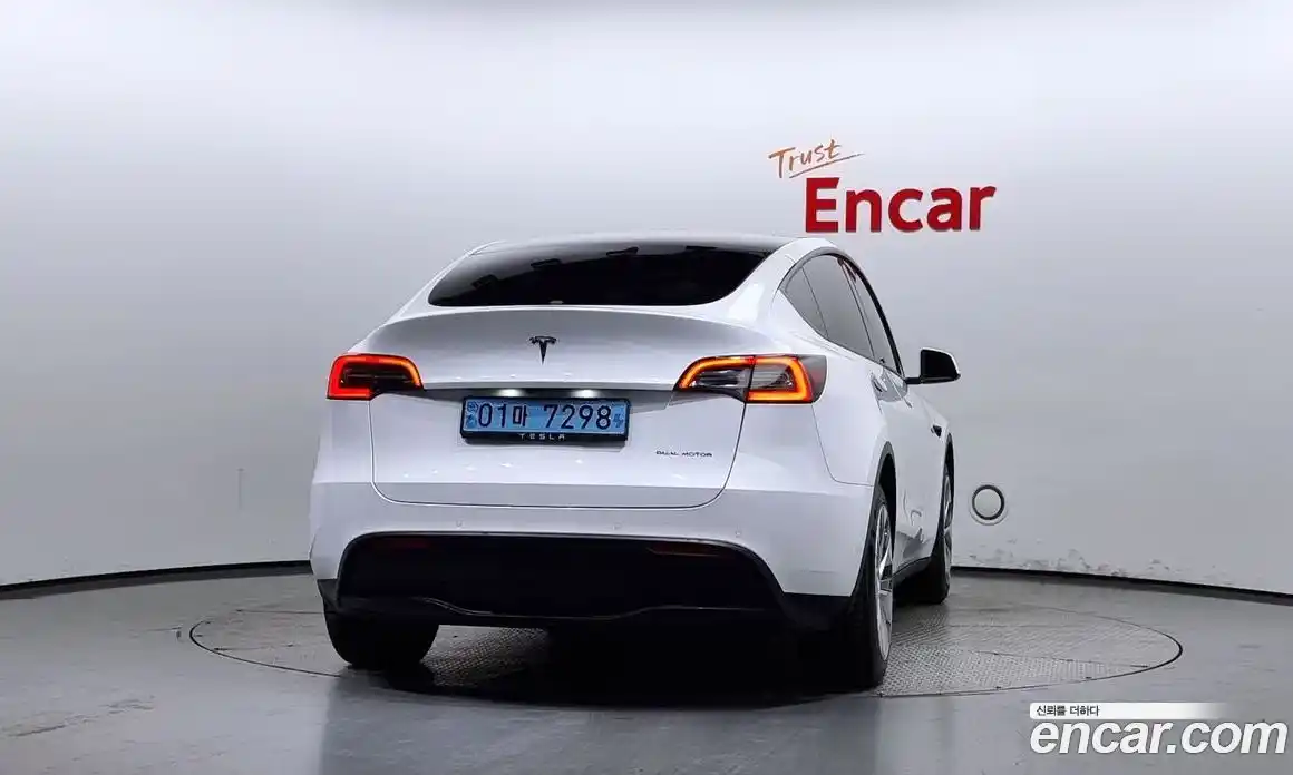 Tesla Model Y 2022 0.2 гидро в Москве № 825511, фото 4