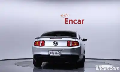 Ford Mustang 2010 3.7 гидро в Москве № 827140, миниатюра 4