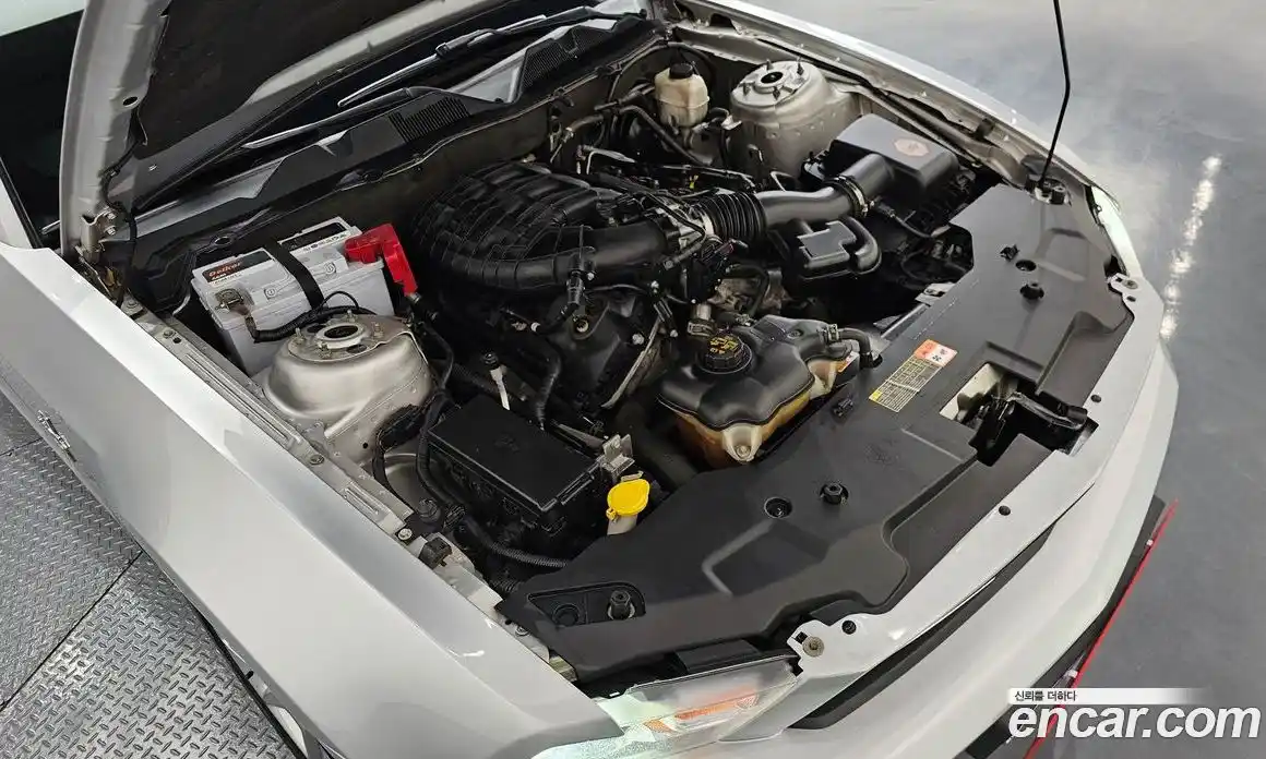 Ford Mustang 2010 3.7 гидро в Москве № 827140, фото 6