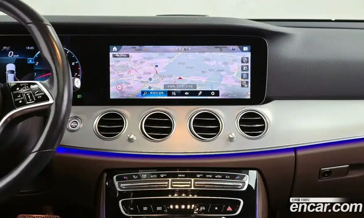 Mercedes-Benz E-Class 2021 2.0 гидро, фото 14