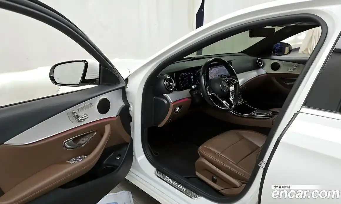 Mercedes-Benz E-Class 2021 2.0 гидро, фото 10
