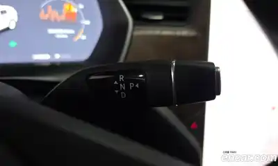 Tesla Model X 2019 0.3 гидро в Москве № 861925, миниатюра 9