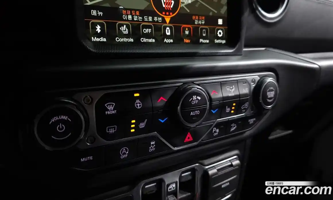 Jeep Wrangler 2019 2.0 гидро в Москве № 862928, фото 19