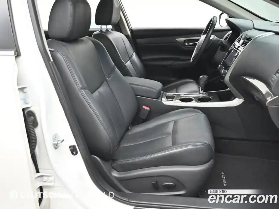 Nissan Altima 2015 2.5 гидро в Москве № 863619, фото 10