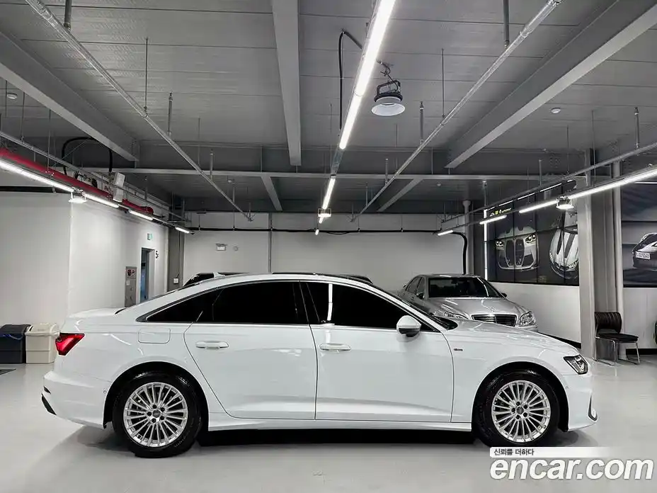 Audi A6 2021 2.0 гидро в Москве, фото 5