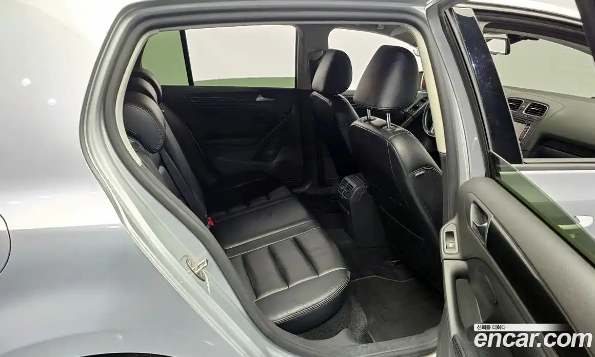Volkswagen Golf 2013 2.0 гидро в Москве № 896055, фото 12