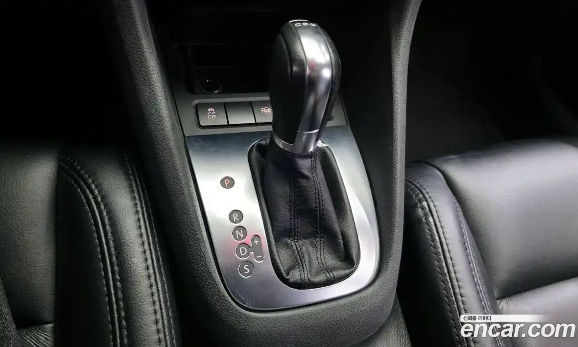 Volkswagen Golf 2013 2.0 гидро в Москве № 896055, фото 9