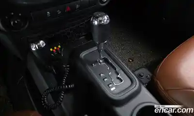 Jeep Wrangler 2016 3.6 гидро в Москве № 896639, миниатюра 9