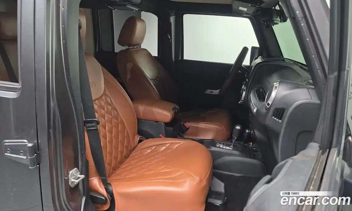 Jeep Wrangler 2016 3.6 гидро в Москве № 896639, фото 10