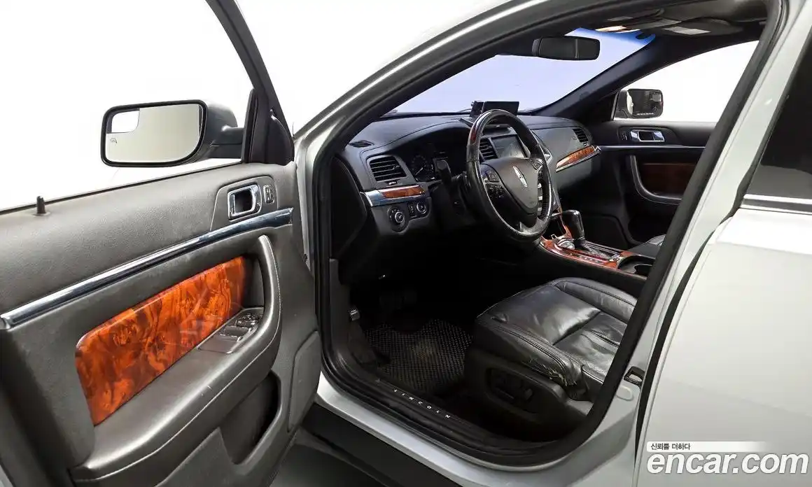 Lincoln MKS 2014 3.7 гидро в Москве № 897166, фото 10