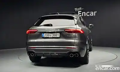 Maserati Grecale 2023 2.0 гидро в Москве № 897197, миниатюра 4