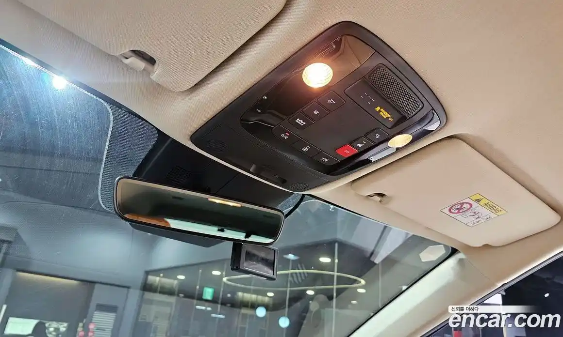 Kia Canival 2022 3.5 Автомат в Москве № 929507, фото 19