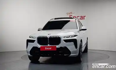 BMW X7 2023 3.0 гидро в Москве № 967952, миниатюра 2