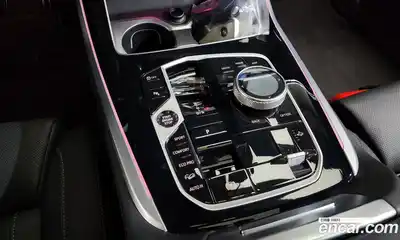 BMW X7 2023 3.0 гидро в Москве № 967952, миниатюра 8