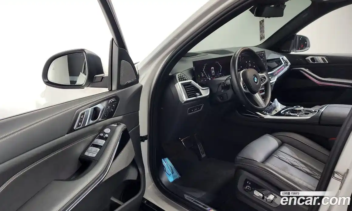 BMW X7 2023 3.0 гидро в Москве № 967952, фото 9