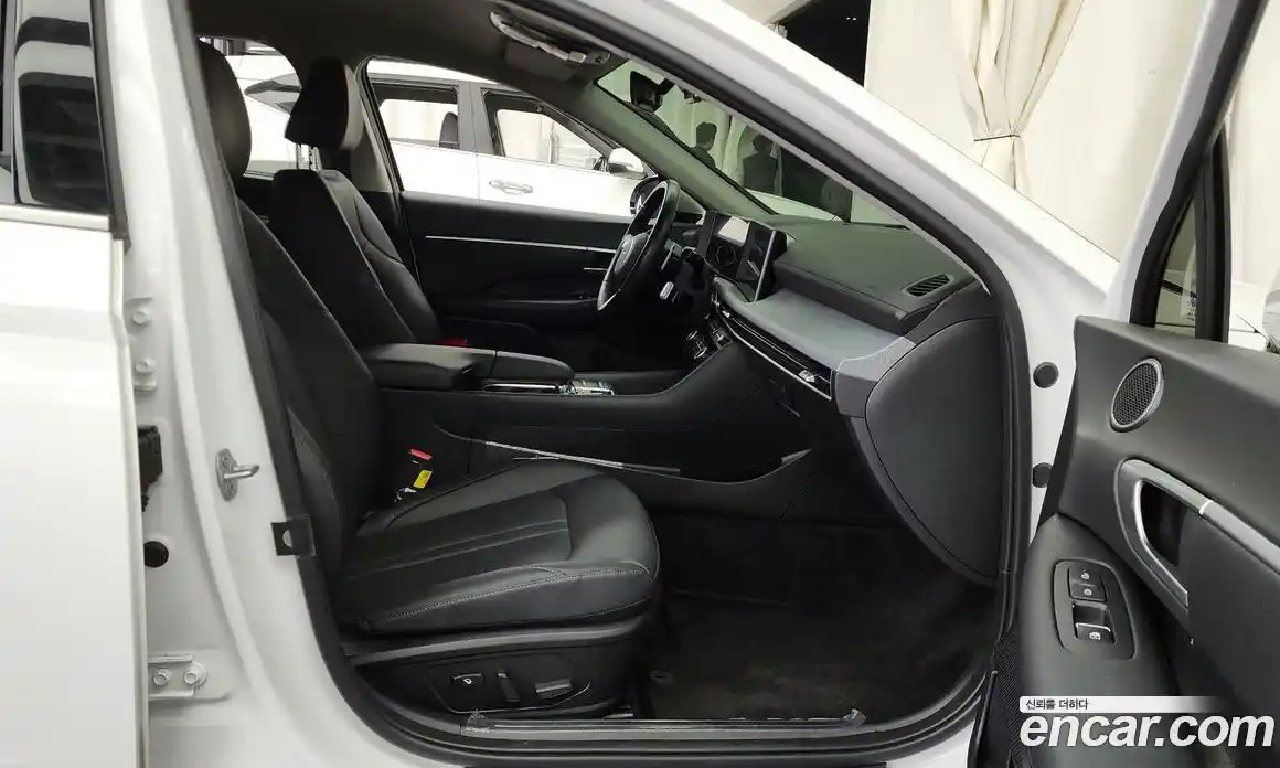 Hyundai Sonata 2024 1.6 Автомат в Москве № 969805, фото 11