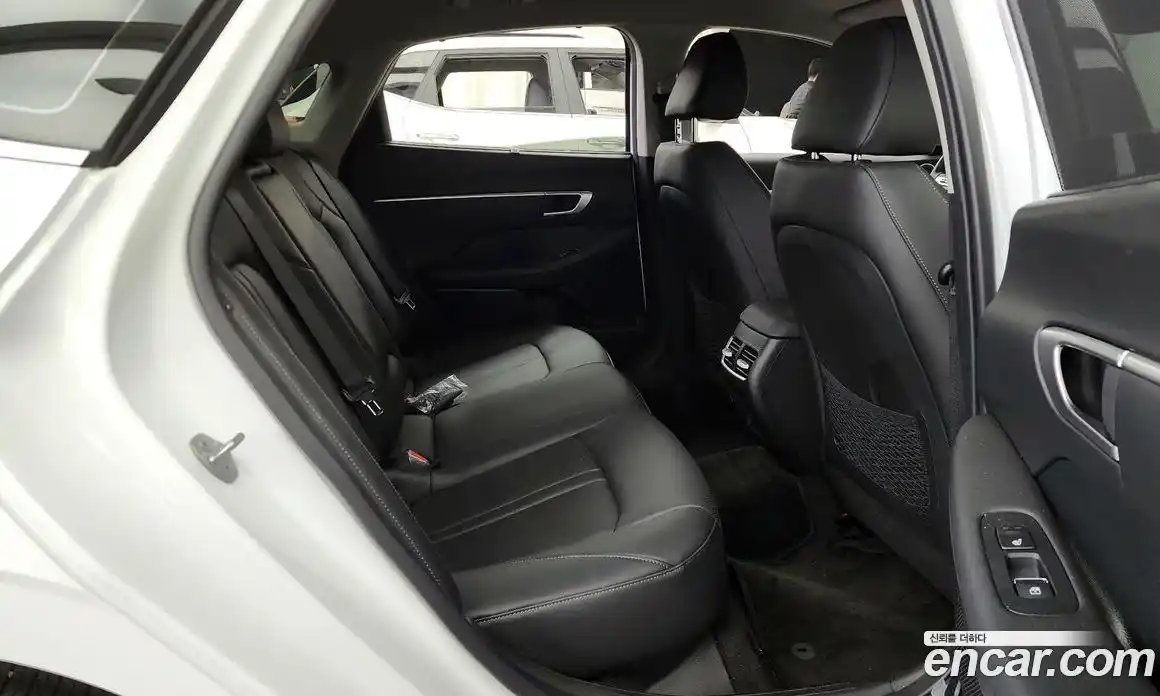 Hyundai Sonata 2024 1.6 Автомат в Москве № 969805, фото 12