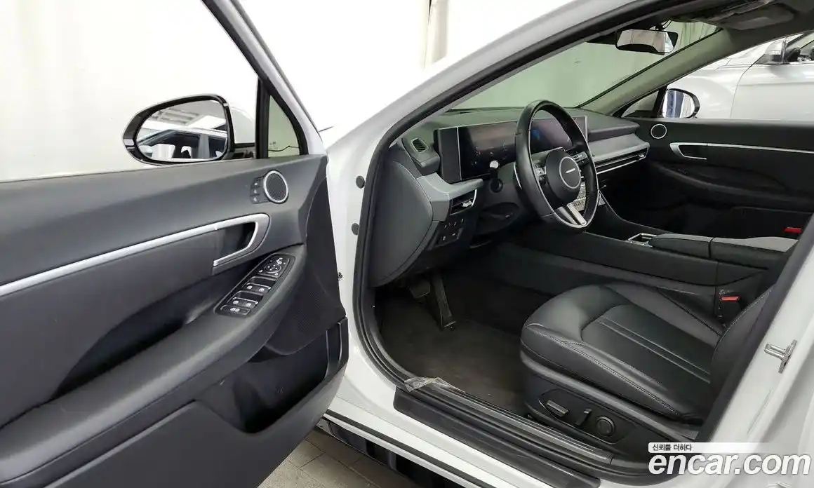 Hyundai Sonata 2024 1.6 Автомат в Москве № 969805, фото 10