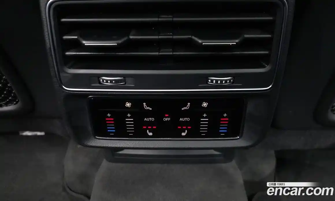 Audi Q8 2021 3.0 гидро в Москве № 970494, фото 17