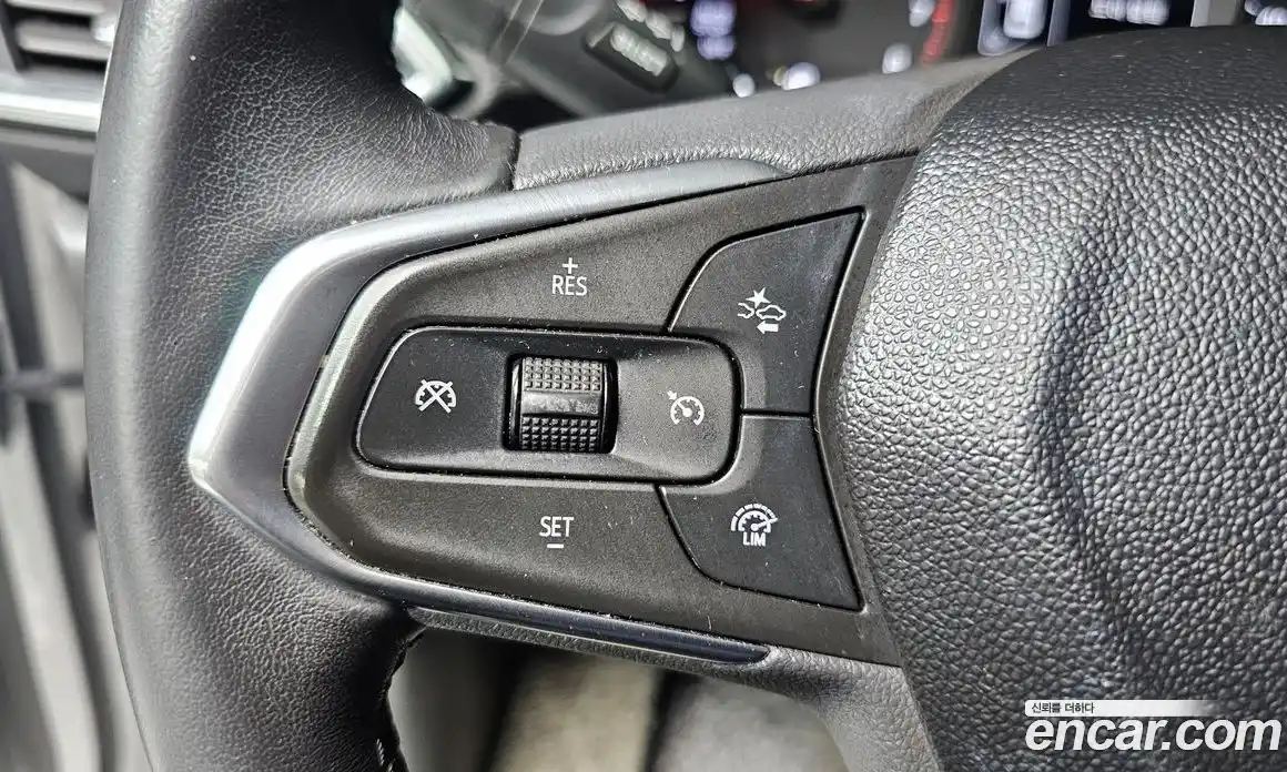 Chevrolet TrailBlazer 2020 1.2 гидро в Москве № 974342, фото 19