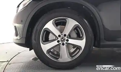 Mercedes-Benz GLC-Class 2019 2.0 гидро в Москве № 1001713, миниатюра 4