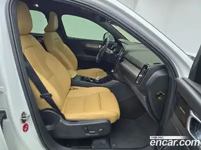 Volvo XC40 2020 2.0 гидро в Москве № 1003946, миниатюра 12