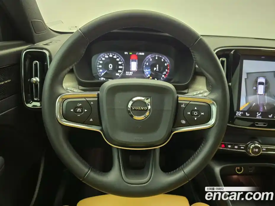 Volvo XC40 2020 2.0 гидро в Москве № 1003946, фото 13