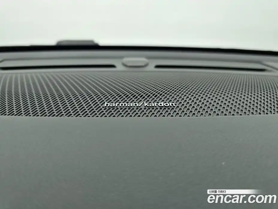 Volvo XC40 2020 2.0 гидро в Москве № 1003946, фото 19