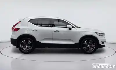 Volvo XC40 2020 2.0 гидро в Москве № 1003946, миниатюра 3