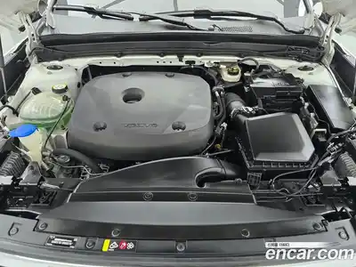 Volvo XC40 2020 2.0 гидро в Москве № 1003946, миниатюра 6