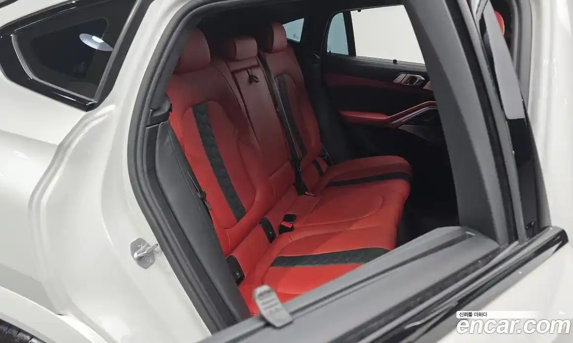 BMW X6M 2022 4.4 Автомат в Москве № 1004343, фото 12