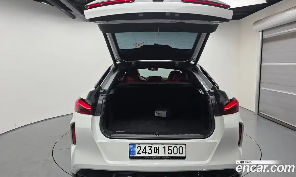 BMW X6M 2022 4.4 Автомат в Москве № 1004343, фото 20